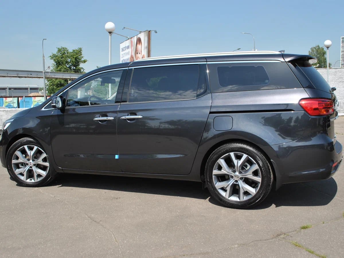 /transfer/kia_carnival3.jpg